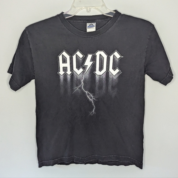 Vintage 2004 youth Large ACDC rock band lightning front logo Tshirt - Picture 2 of 5